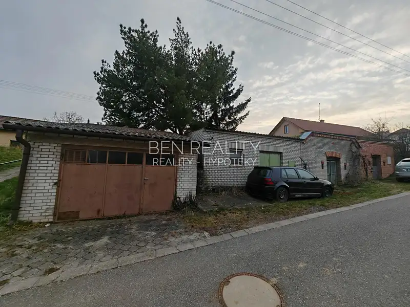 Prodej vinného sklepa 360 m², Polešovice – náhled fotky 1