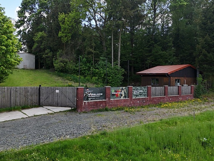 Prodej komerčního prostoru, 60 m² (1 z 15)