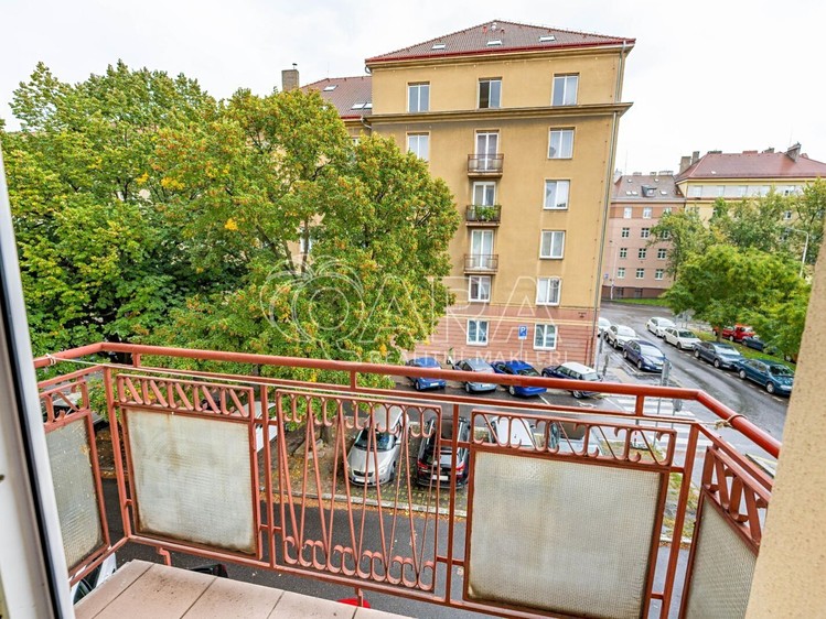 Pronájem bytu 2+1, 66 m² (15 z 23)