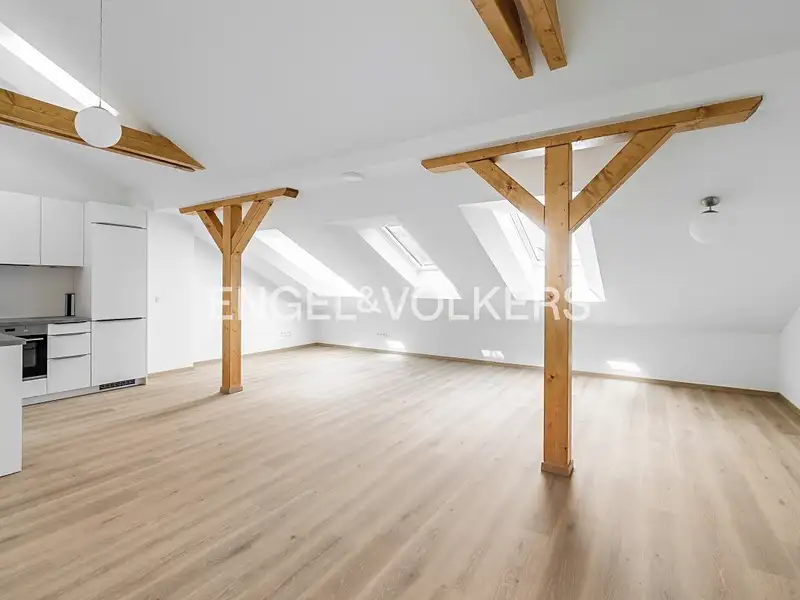 Pronájem bytu 3+kk 98 m², Praha – náhled fotky 1