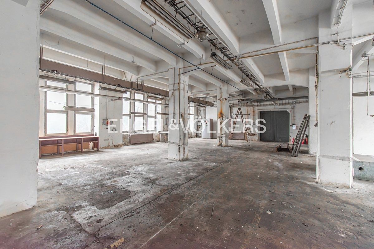 Pronájem skladového prostoru 1040 m² – fotografie 3
