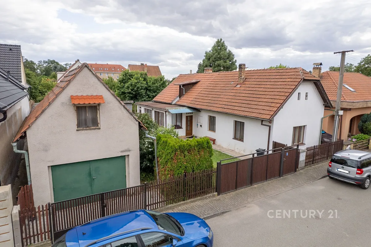 Prodej rodinného domu 105 m², pozemek 1000 m²