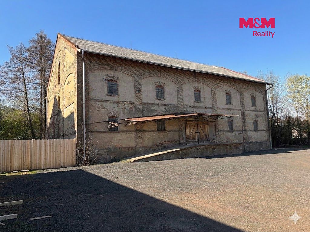 Pronájem skladového prostoru 1245 m² – fotografie 3