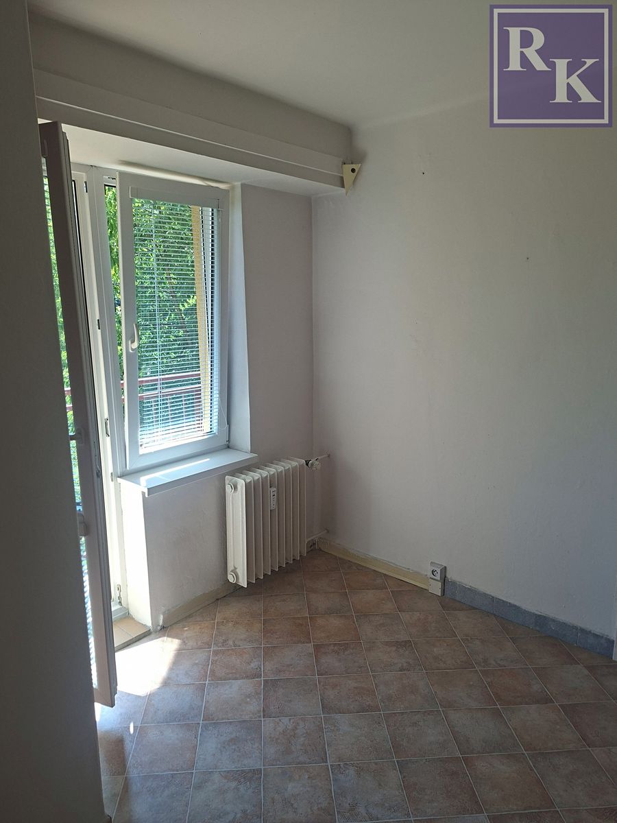 Prodej bytu 2+1 45 m² – fotografie 2