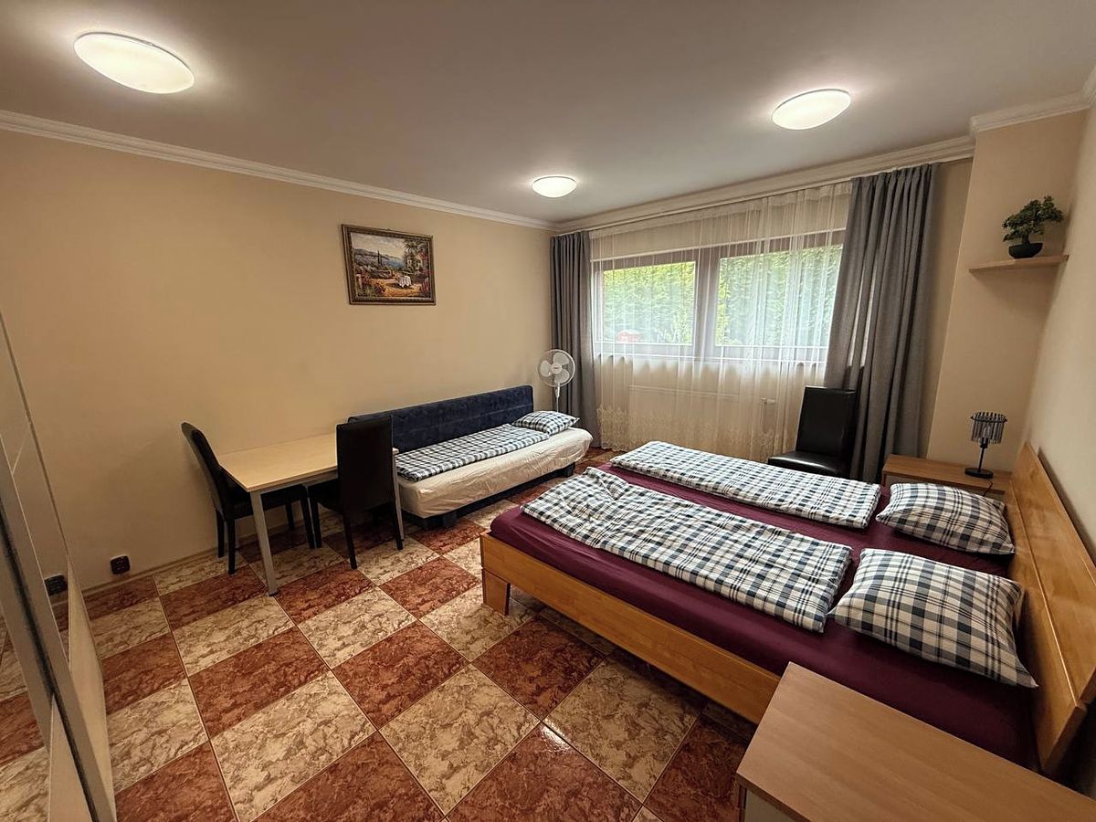 Pronájem bytu 3+1 80 m² – fotografie 4