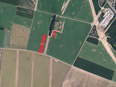 Prodej pole 16805 m²