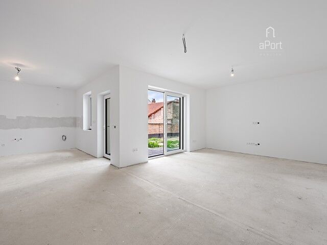 Prodej rodinného domu 169 m², pozemek 376 m² – fotografie 2