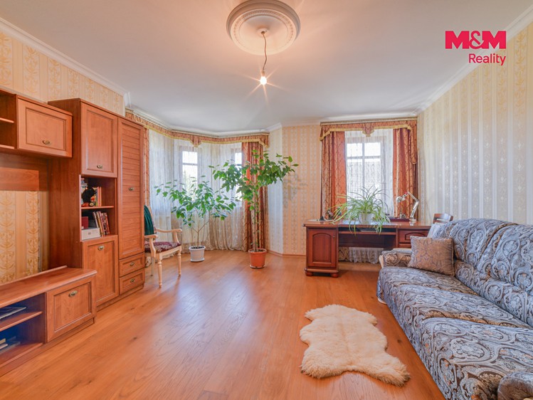 Prodej domu, 220 m² (23 z 30)