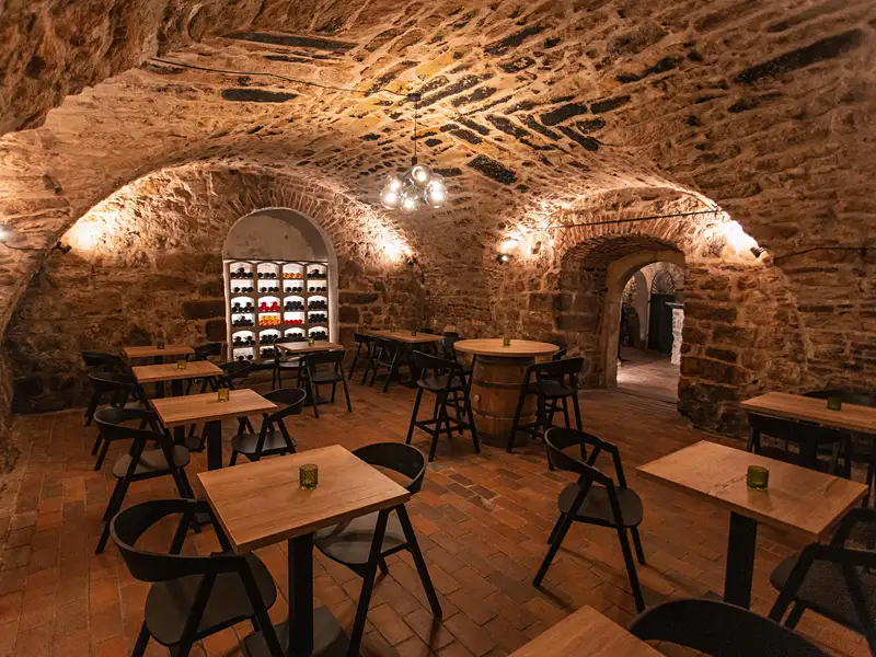 Pronájem restaurace 69 m², Plzeň – náhled fotky 1
