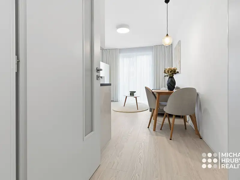 Prodej bytu 1+kk 27 m², Ostrava – náhled fotky 2