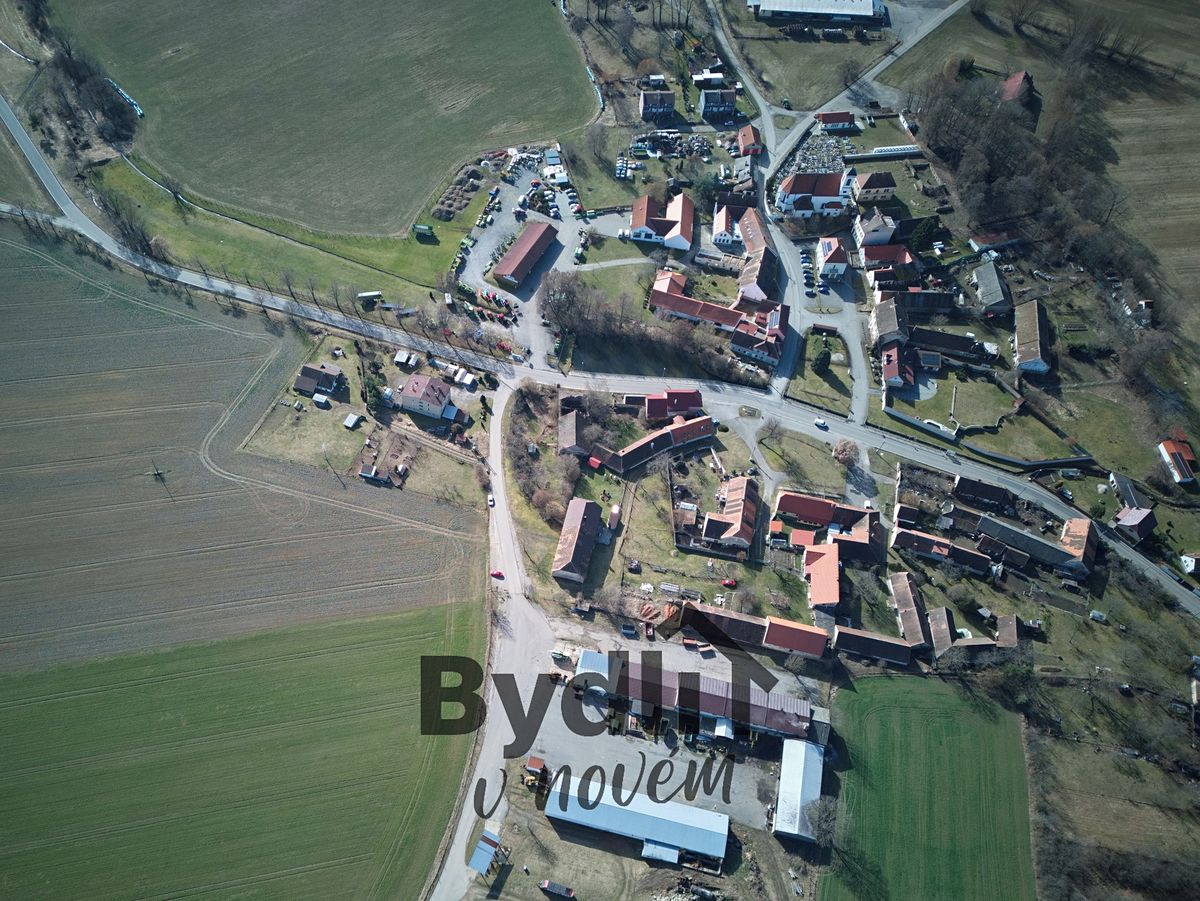 Prodej stavebního pozemku 1164 m² – fotografie 2