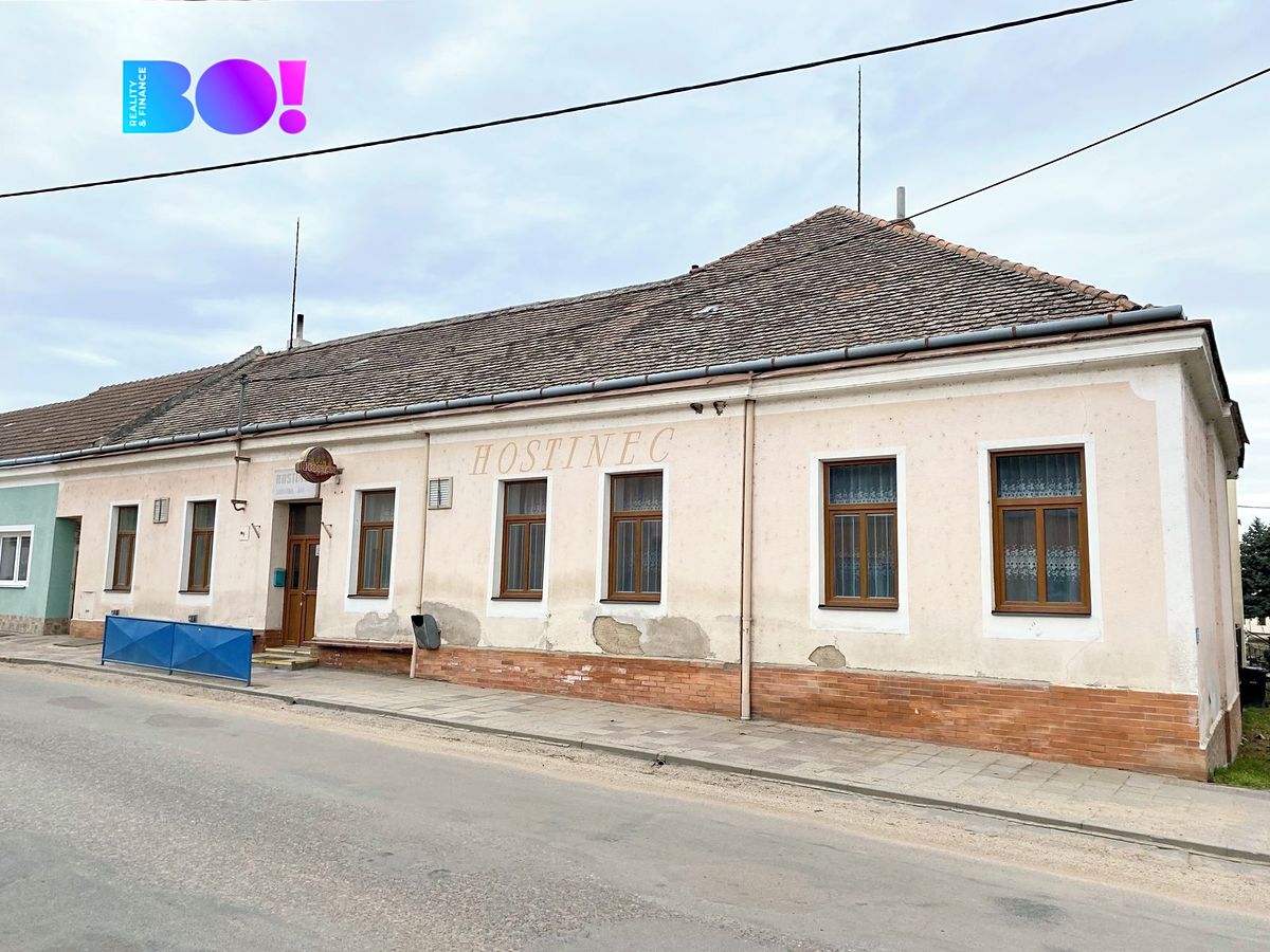 Prodej rodinného domu 280 m², pozemek 301 m²
