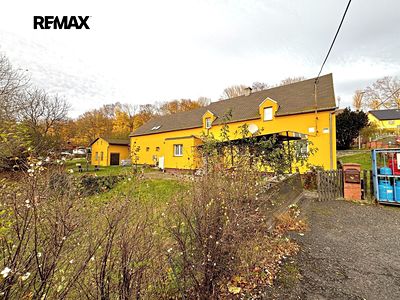 Prodej rodinného domu 231 m², pozemek 4102 m²