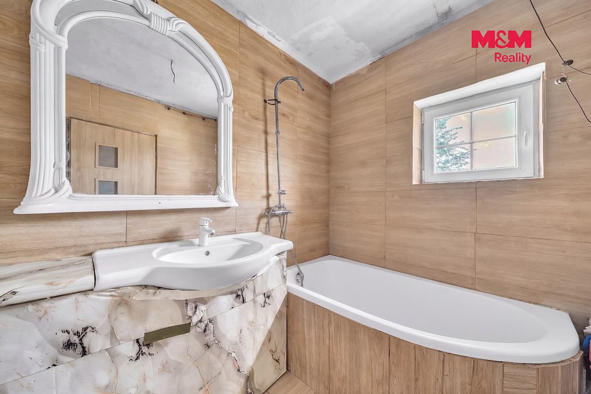 Prodej rodinného domu 120 m², pozemek 1194 m² – fotografie 4