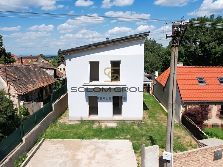 Prodej domu, 250 m² (3 z 14)