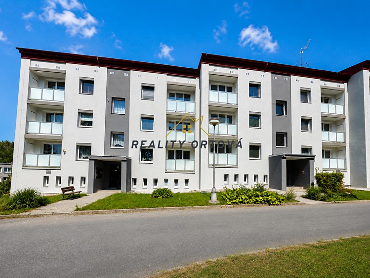 Prodej bytu 3+1, 71 m² (1 z 15)