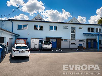 Pronájem skladového prostoru 360 m²