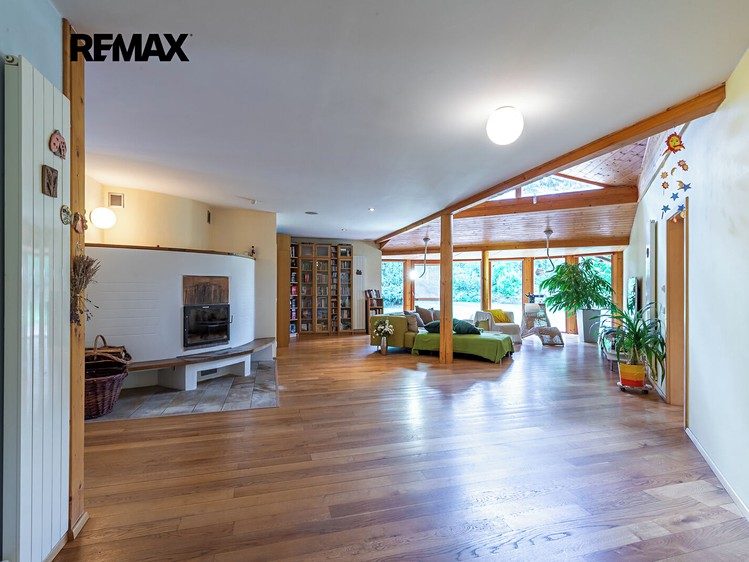 Prodej domu, 290 m² (7 z 24)