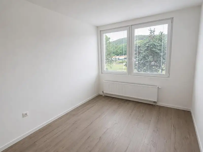 Pronájem bytu 2+kk 42 m², Most – náhled fotky 2