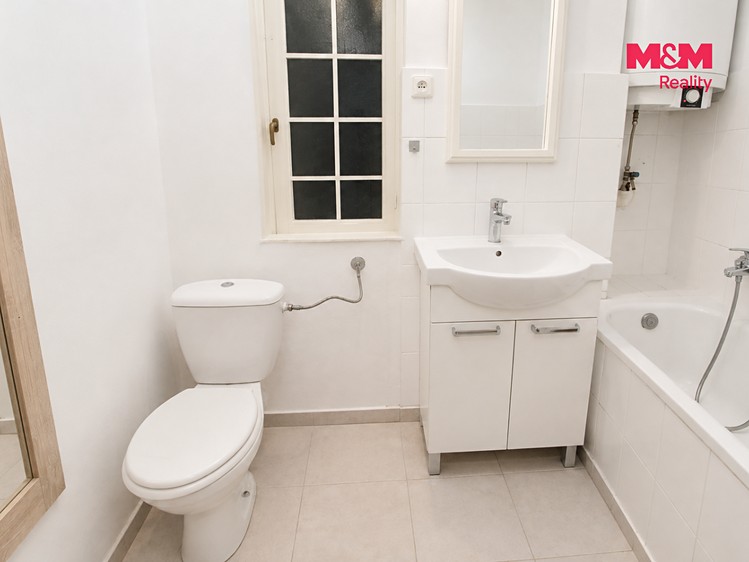 Wohnung 1+kk zum Kauf, 32 m² (7 von 8)
