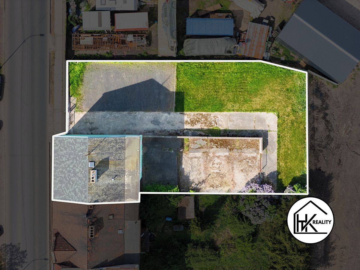 Prodej vícegeneračního domu 255 m², pozemek 780 m² – fotografie 3