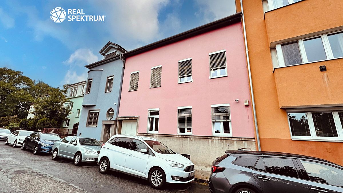 Pronájem kanceláře 407 m² – fotografie 5