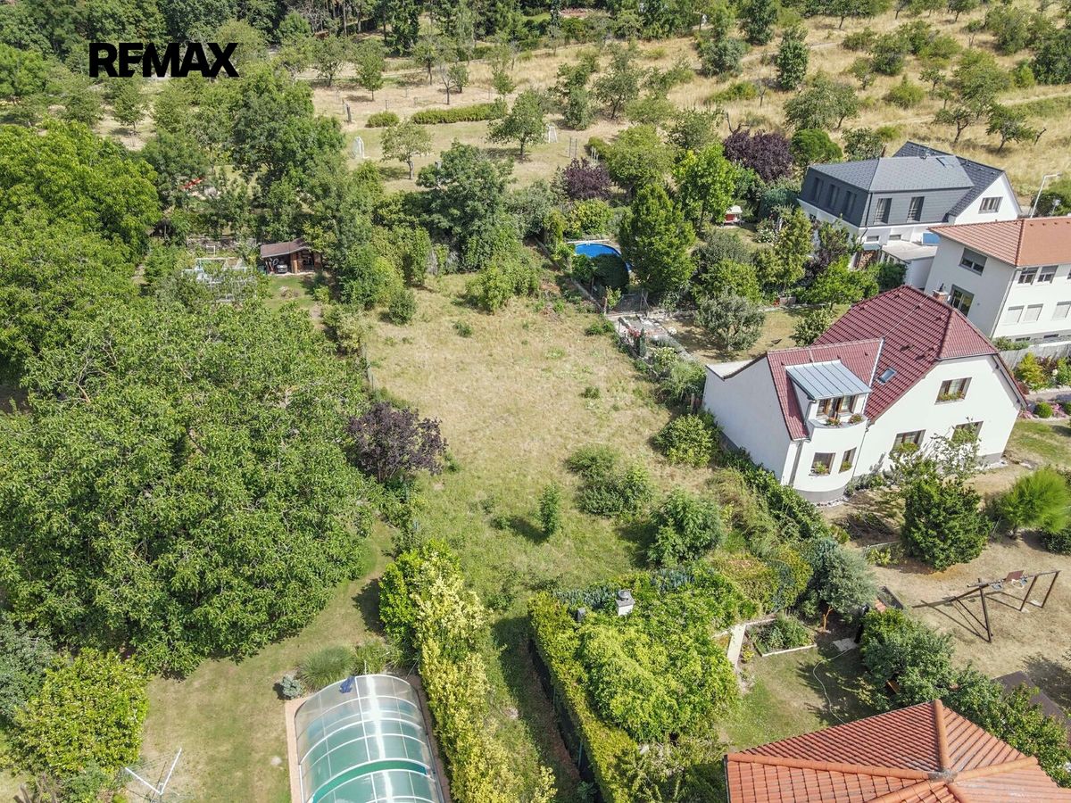 Prodej stavebního pozemku 1028 m² – fotografie 5