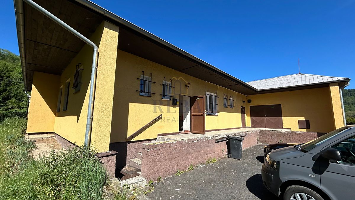 Prodej výrobní haly, prostoru 435 m² – fotografie 2