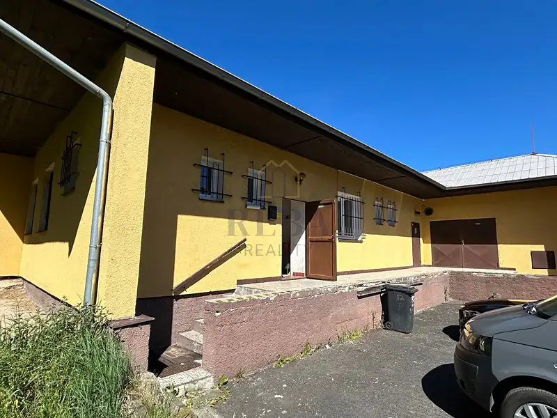 Prodej výrobní haly, prostoru 435 m², Vojkovice – náhled fotky 2