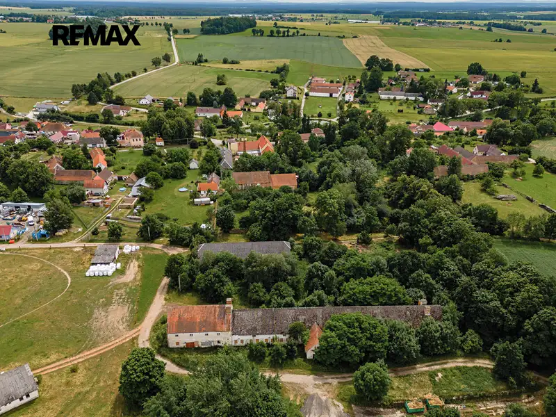 Prodej zemědělské usedlosti 830 m², pozemek 978 m², Dírná – náhled fotky 3
