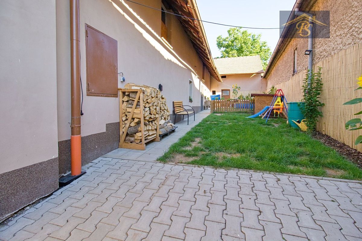 Prodej rodinného domu 85 m², pozemek 223 m² – fotografie 2