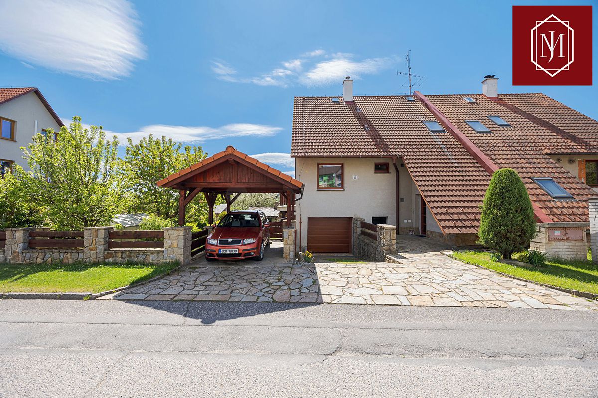 Prodej rodinného domu 130 m², pozemek 517 m² – fotografie 2
