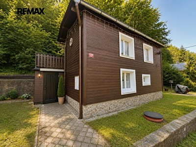 Prodej  chaty 70 m², pozemek 726 m²