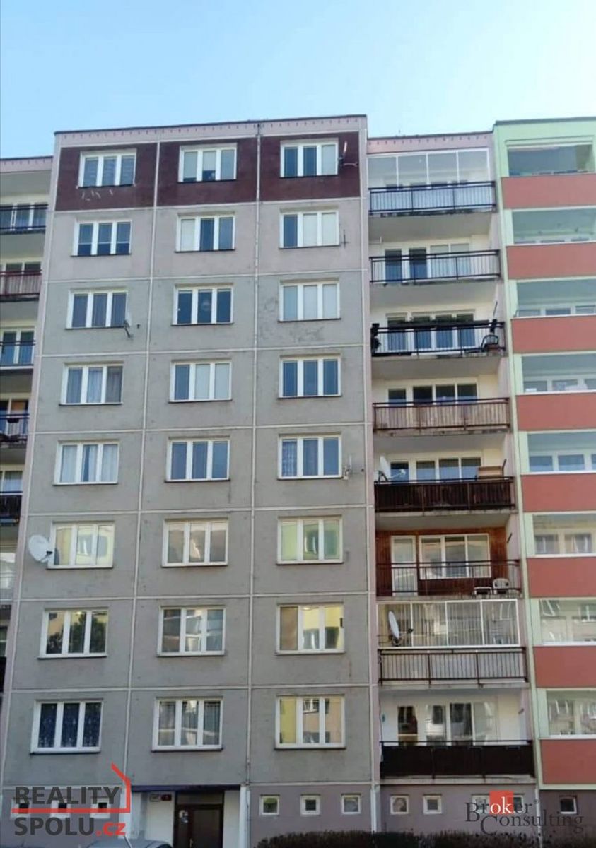 Pronájem bytu 1+1 38 m²