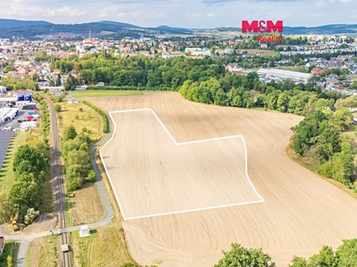 Prodej  pole 19 695 m²