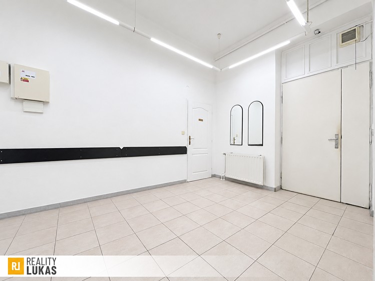 Комерційне приміщення в оренду, 127 м² (15 з 17)