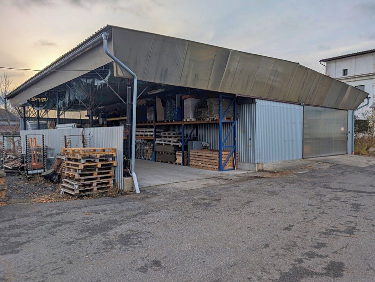 Комерційне приміщення на продаж, 2 000 м² (20 з 25)