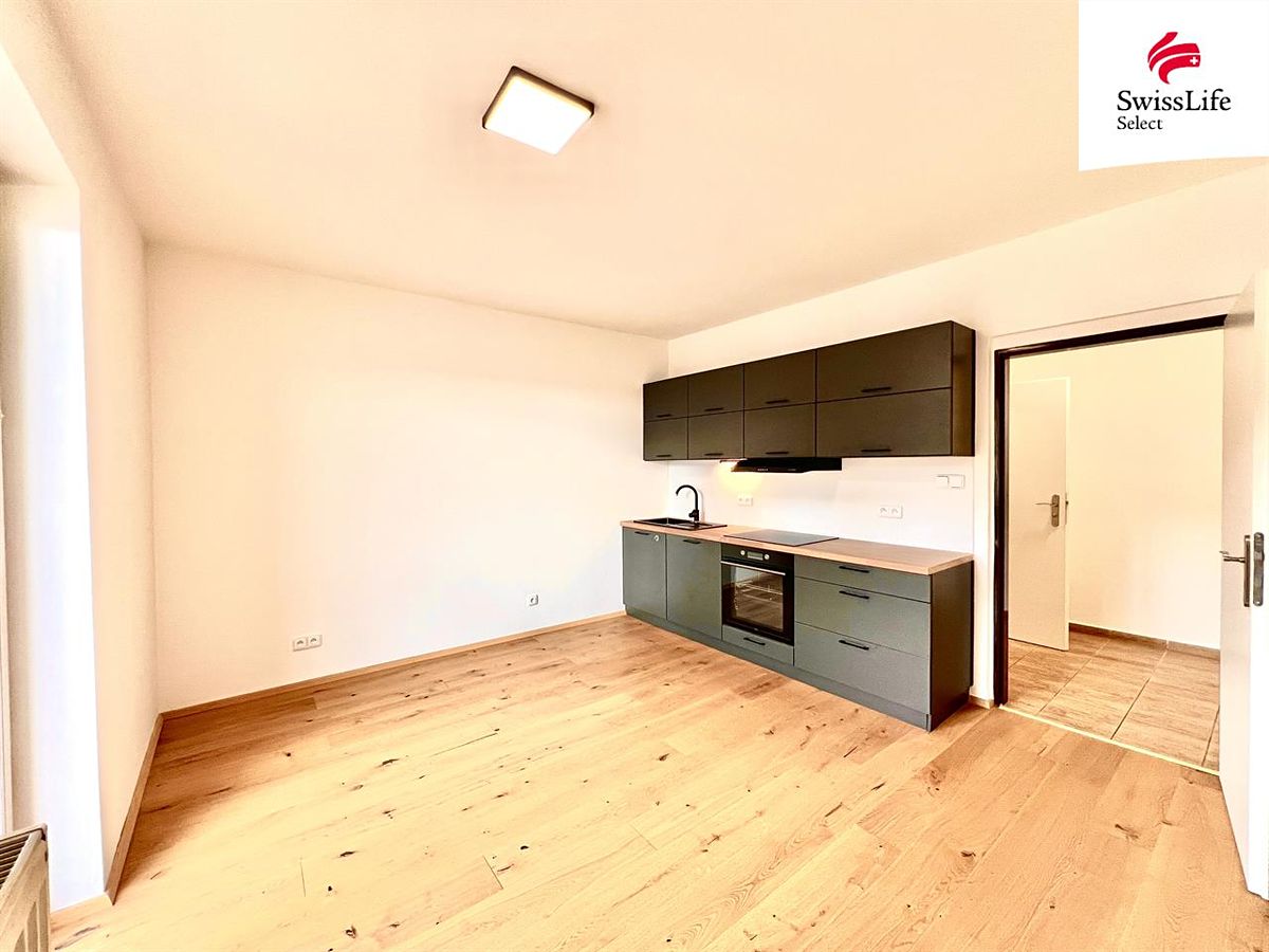 Pronájem bytu 1+kk 23 m² – fotografie 2
