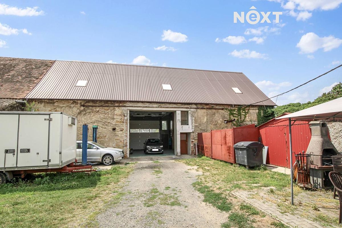 Pronájem skladového prostoru 340 m² – fotografie 2