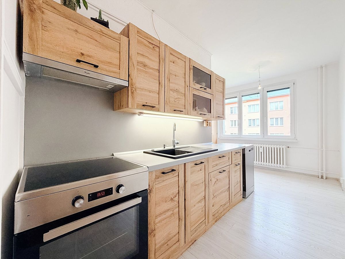Prodej bytu 2+1 61 m² – fotografie 2
