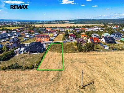 Prodej  stavebního pozemku 1 241 m²