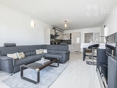 Квартира 4+kk на продаж, 96 м² (2 з 32)