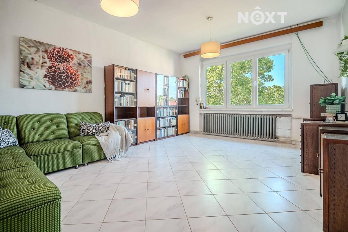 Prodej rodinného domu 127 m², pozemek 852 m² – fotografie 3