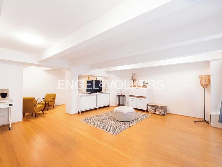 Квартира 3+kk в оренду, 102 м² (5 з 9)