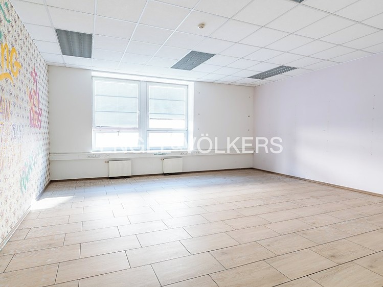 Pronájem komerčního prostoru, 1 499 m² (11 z 13)