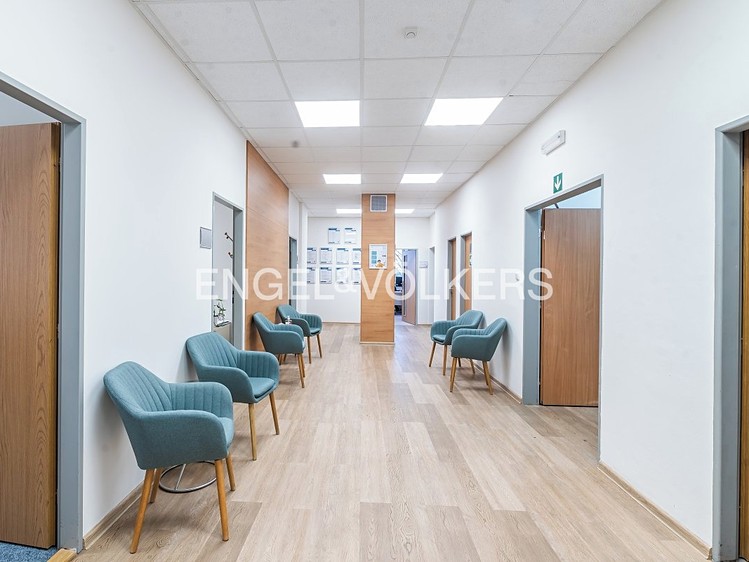 Комерційне приміщення в оренду, 350 м² (3 з 8)
