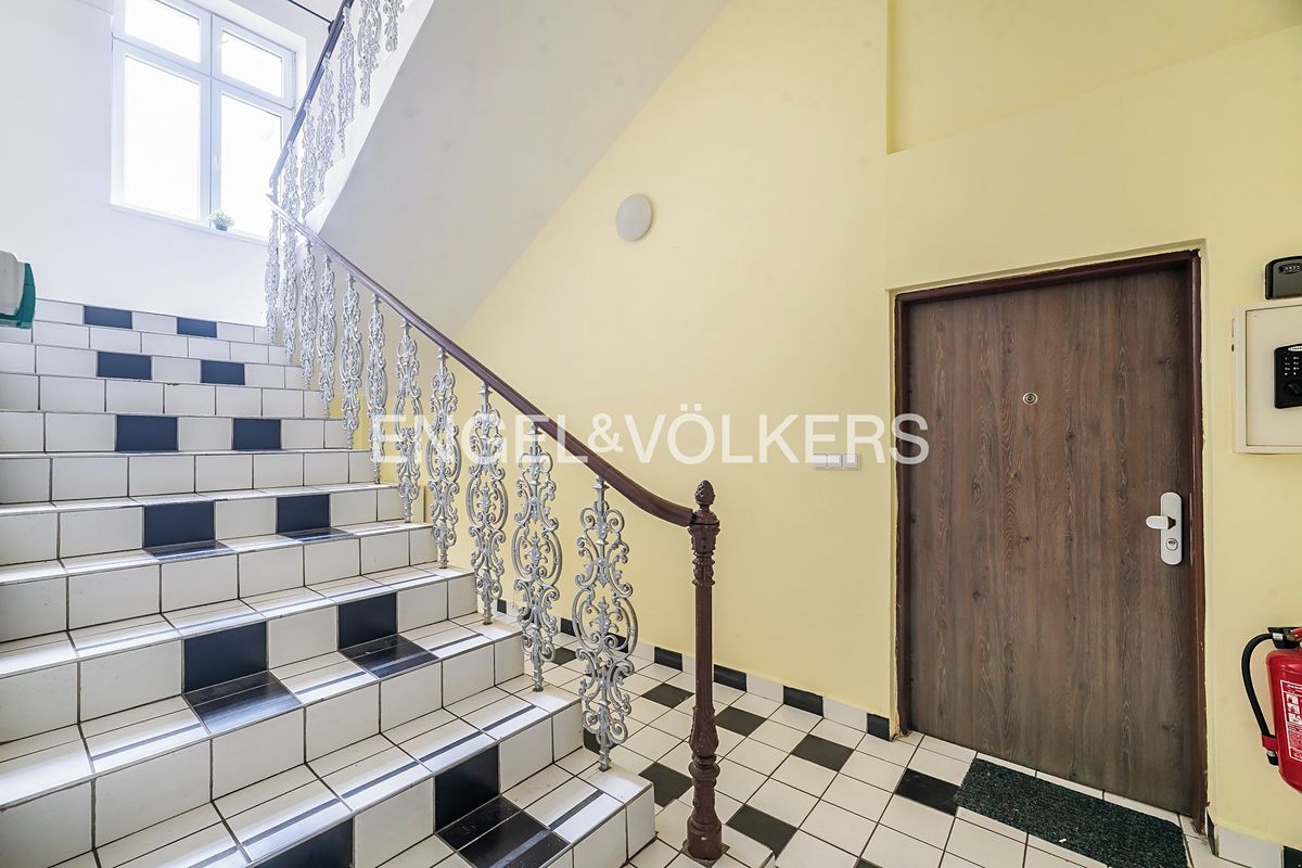 Pronájem komerční nemovitosti 93 m² – fotografie 2