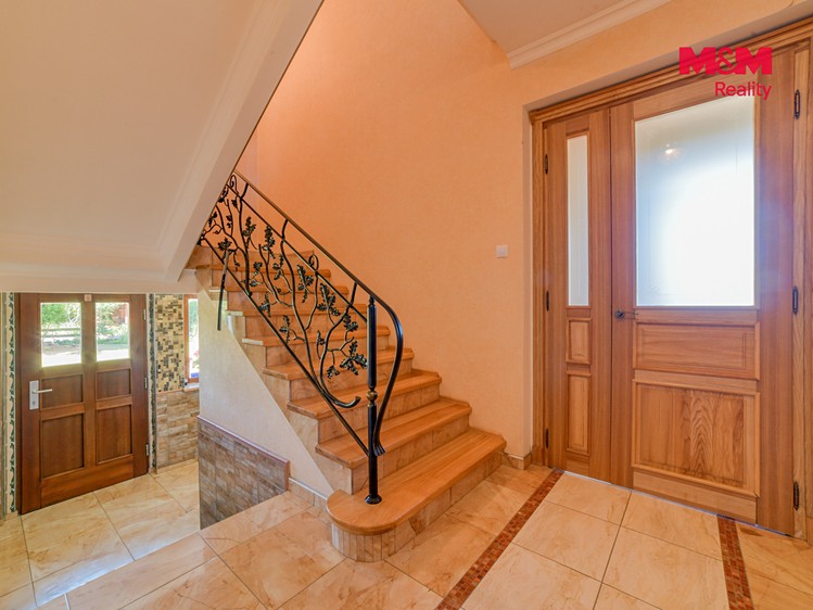 Prodej domu, 220 m² (10 z 30)