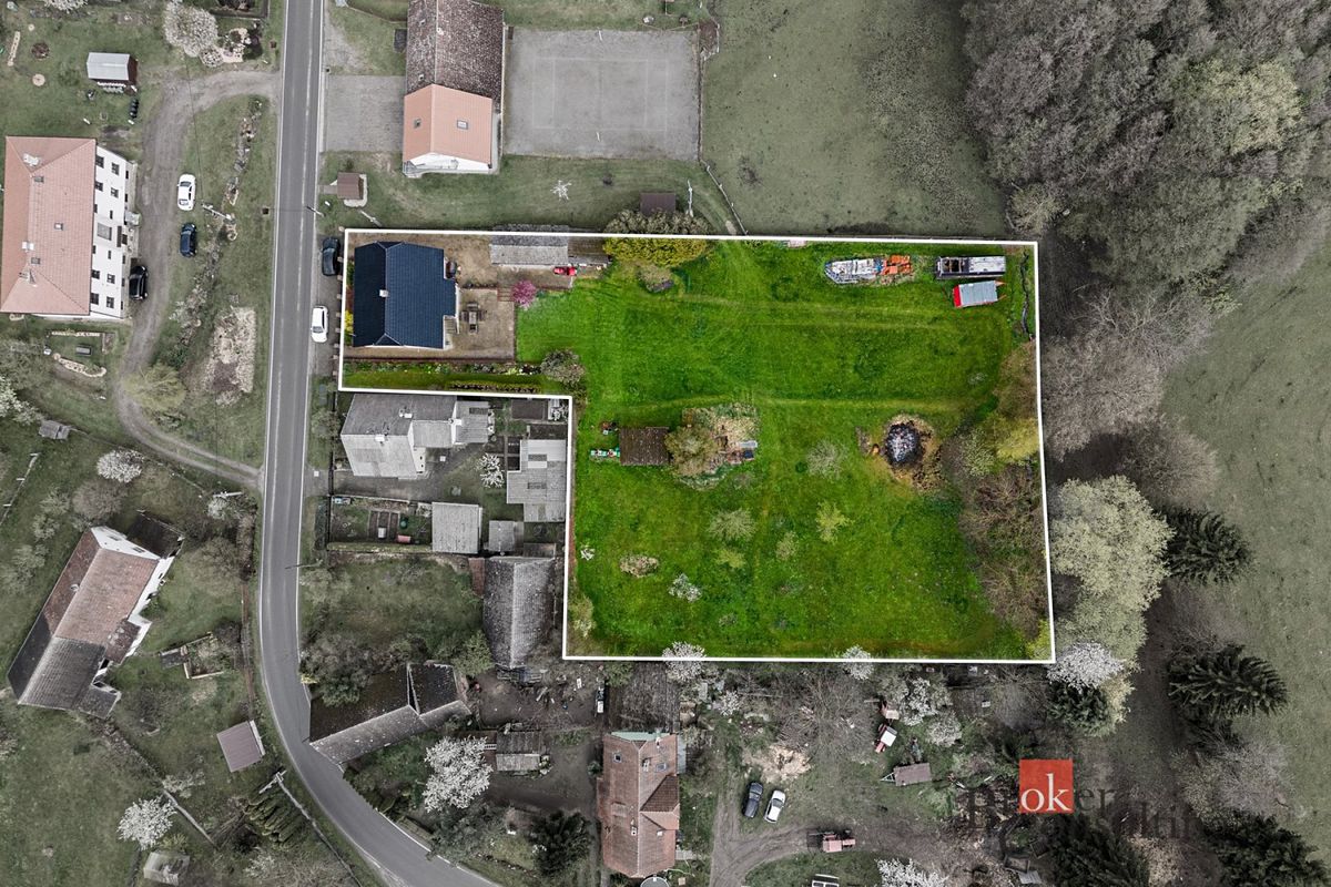 Prodej rodinného domu 180 m², pozemek 1499 m² – fotografie 3