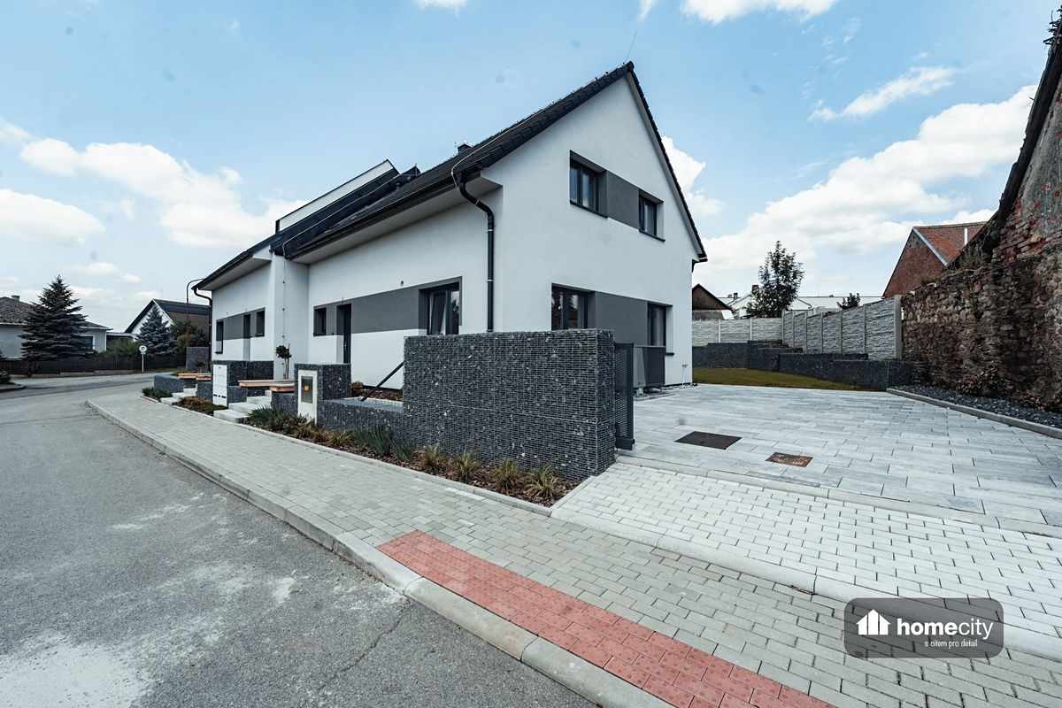 Prodej rodinného domu 106 m², pozemek 396 m²